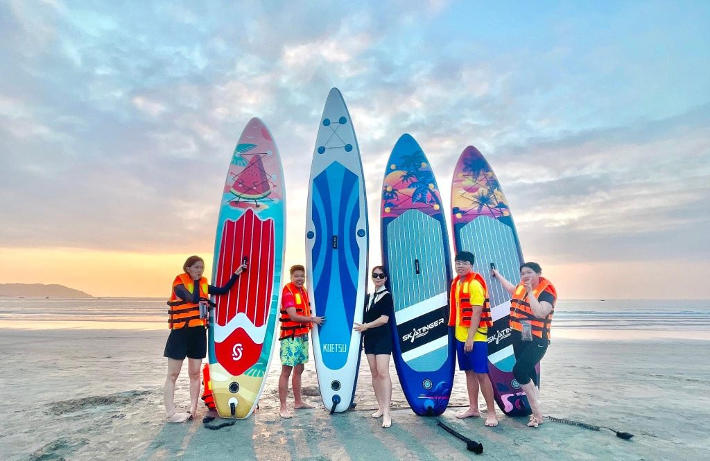 My Khe Beach in Danang – white sand and blue water