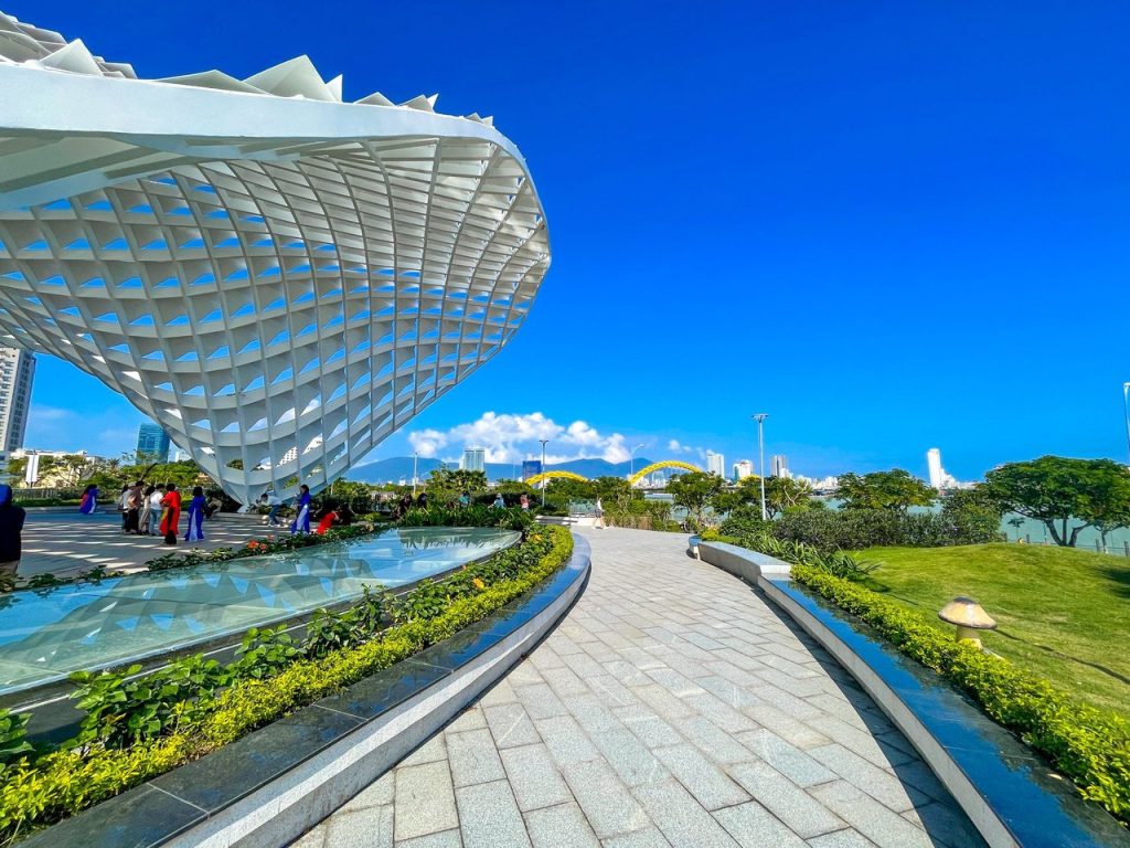 The kite-shaped dome and sculptures at APEC Park Da Nang by the Han River