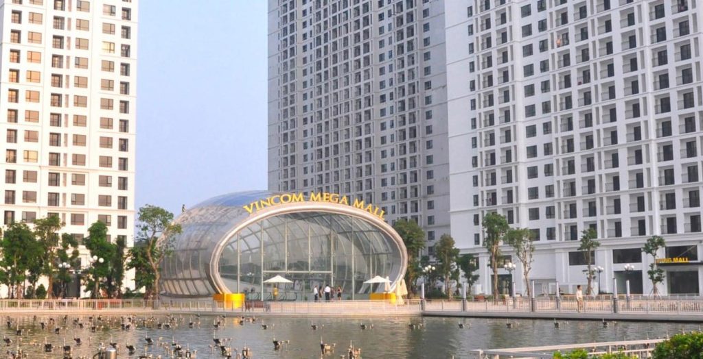 Times City Hanoi entrance with Vincom Mega Mall and musical fountain